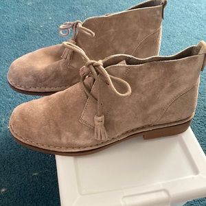 Suede hush puppies shoes